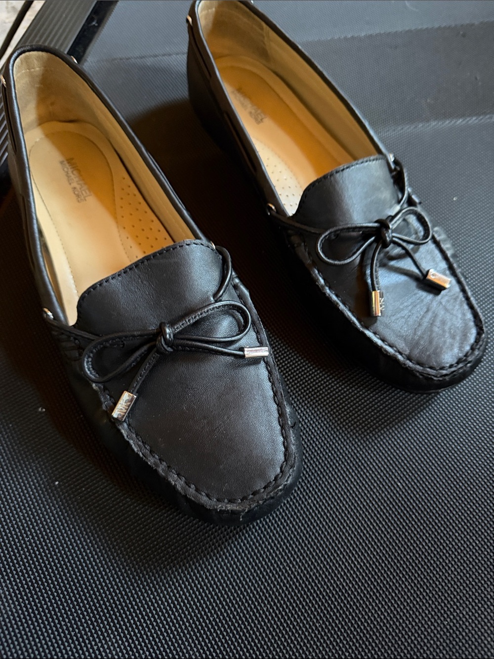 Michael Kors Black Leather Bow Moccasin Loafers - Women